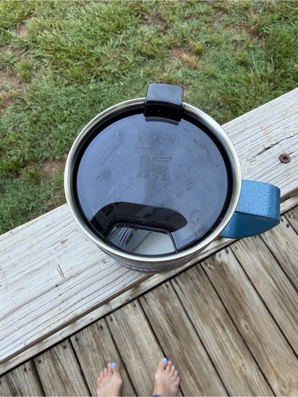 The Legendary Stanley Camp Mug - Picture 3 of 4